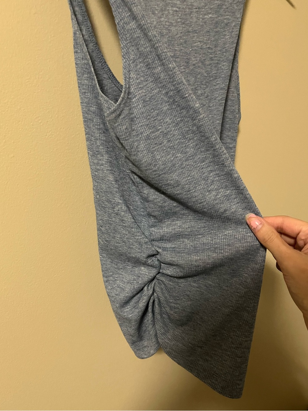 Nike Dri-Fit Light Blue Ruched Ribbed Tank Top Size Small - Picture 2 of 9